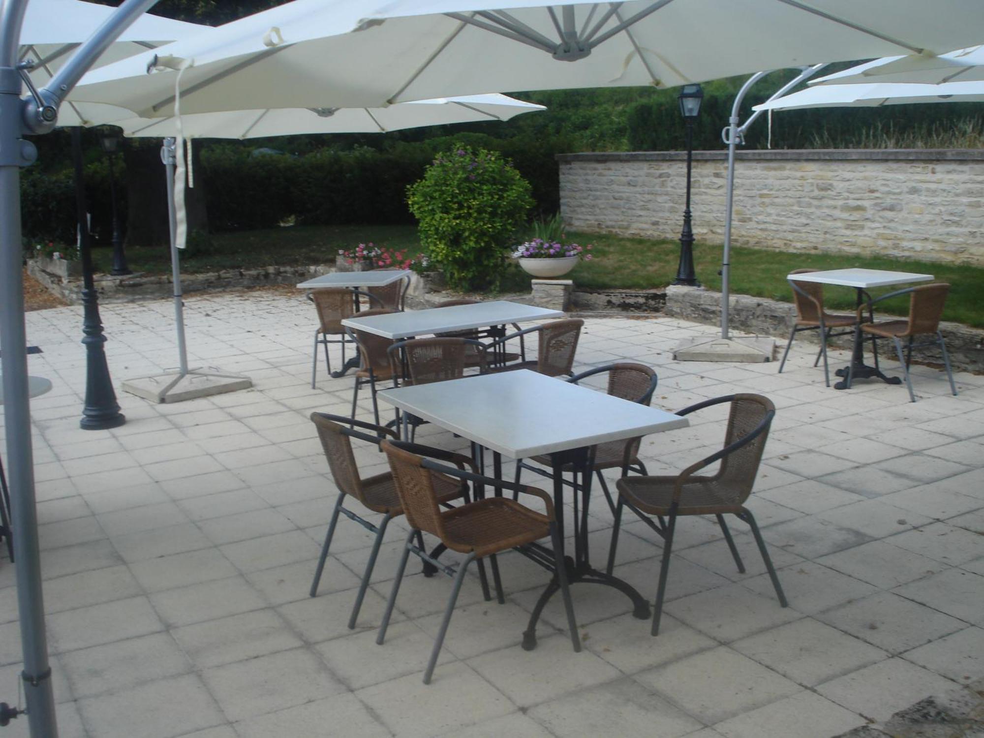Chambres D'Hotes La Chaumiere Arcy-sur-Cure Екстериор снимка